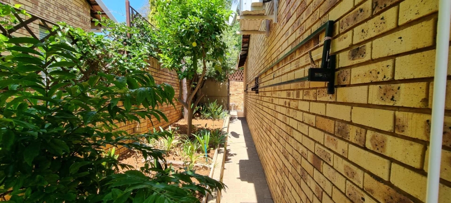 2 Bedroom Property for Sale in Pentagon Park Free State